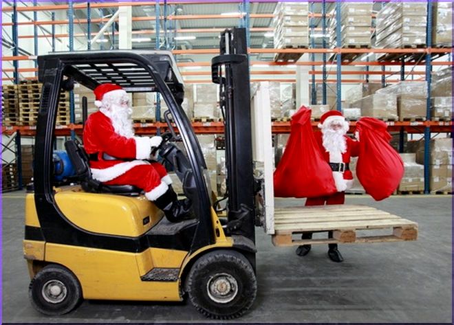 This Holiday Season Will Put the Ho-Ho-Ho-in Seasonal Hiring